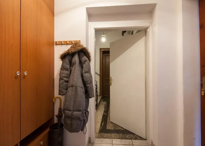 Apartment Retro Tour As Behind - Step Away From Ljubljanica River Laibach